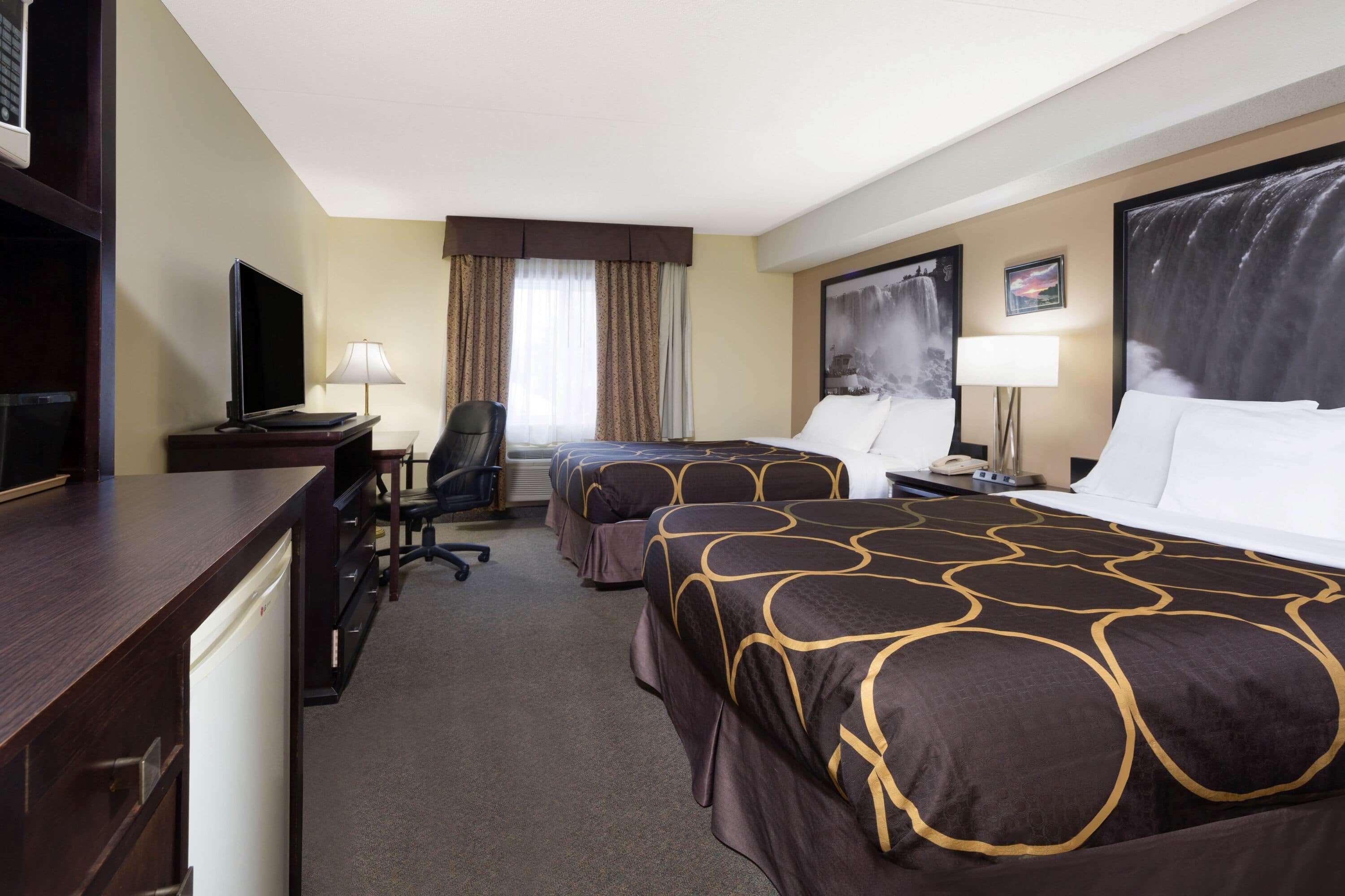 Super 8 By Wyndham Niagara Falls By The Falls Exterior foto