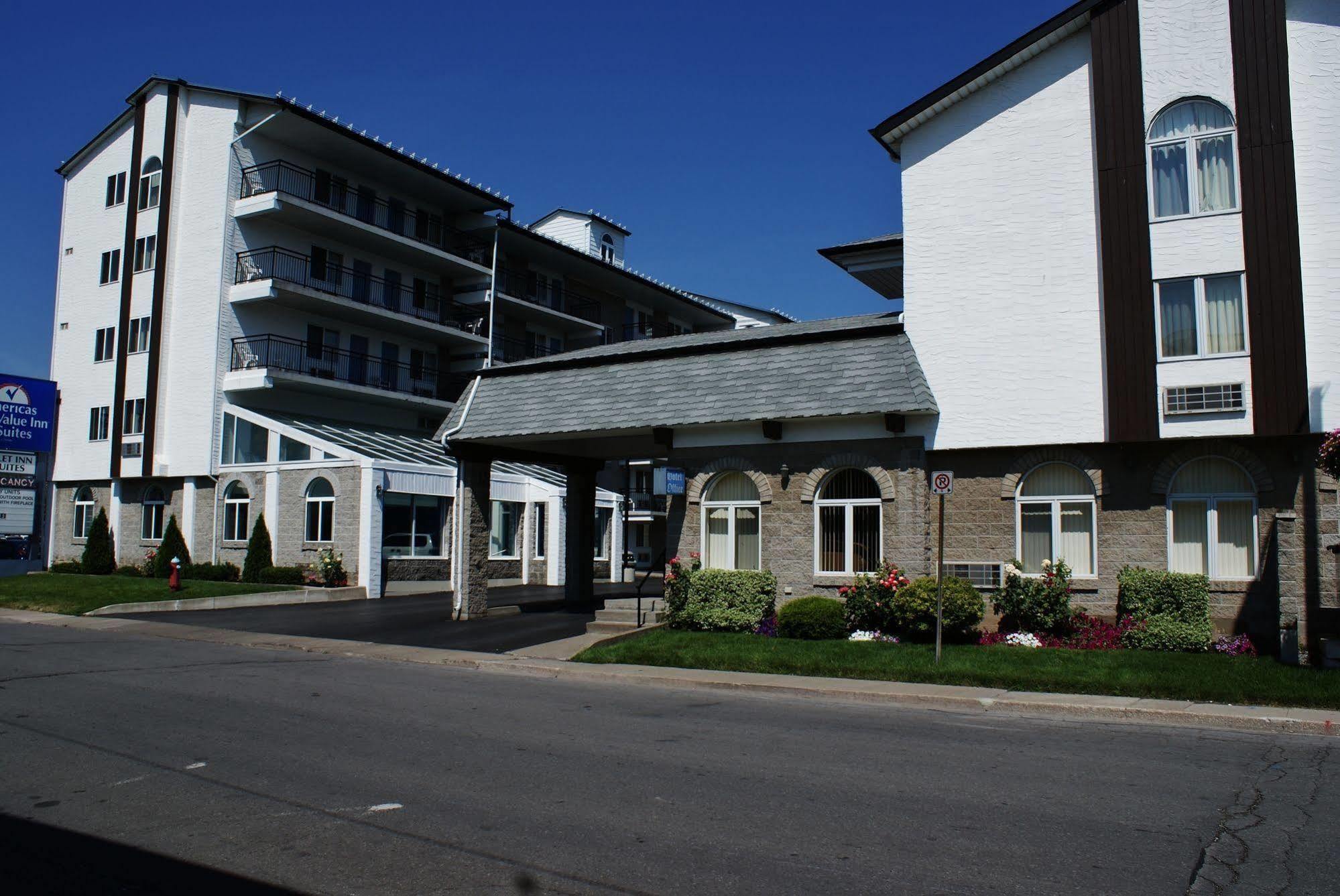 Super 8 By Wyndham Niagara Falls By The Falls Exterior foto